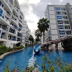 1 Bedroom Grand Avenue Residence 3 Этаж