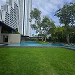 Baan Plai Haad, 2 Min Walk To Wong Amat Beach