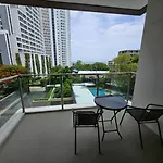 Baan Plai Haad, 2 Min Walk To Wong Amat อพาร์ทเม้น *
