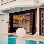 โรงแรม Nova Sea View