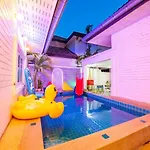 Happy N Joy Pool Near Jomtien On Thepprasit Road * Pattaya