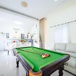 Happy N Joy Pool Near Jomtien On Thepprasit Road