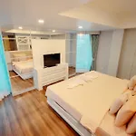 Nova Sea View โรงแรม Pattaya