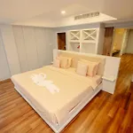 โรงแรม Nova Sea View Pattaya