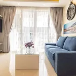Grand Avenue 808e Soi Buakhaw 15 Pattaya