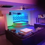 75 Sqm Type Jacuzzi 101a *