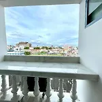 9 Karat Condo By Psr