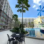 Famous With Charming Pool Apartment