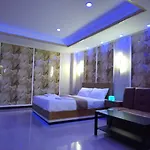 Ventura Boutique โรงแรม