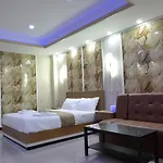 Ventura Boutique