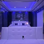 Ventura Boutique โรงแรม