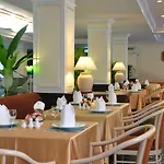 Hotel The Beverly 4*