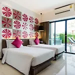 J Hotel