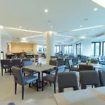 J Hotel