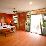 Avila 3*