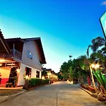 Avila 3*