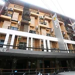 Hotel Honey