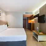 โรงแรม ซี มี สปริง ทู โฮเทล