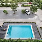 T Sleep Place Hotel