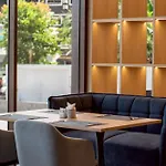 โรงแรม Samsara 5*