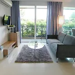 Atlantis Condo & Water Park Pattaya By The Sea