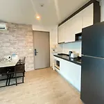 Sea View 2 Bed Unit *