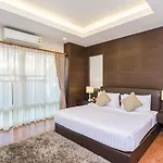 The Pool Jomtien A23 Pattaya