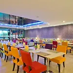 Hotel The 