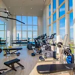 อพาร์ทเม้น The Vision - Sea View Balcony Pratumnak Pattaya