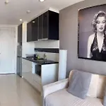 The Vision - Sea View Balcony Pratumnak *