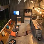 Asleep By Lantana Hostel