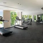 Cross Pratamnak Pattaya