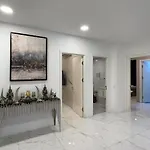 Youth Journey Six-bedroom Pool Pattaya