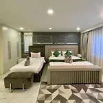 วิลล่า Youth Journey Six-bedroom Pool *