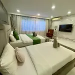 วิลล่า Youth Journey Six-bedroom Pool *