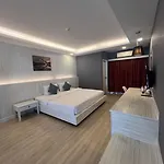 Curve Boutique Apartment Pattaya