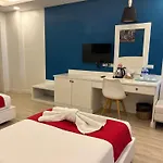 Curve Boutique * Pattaya