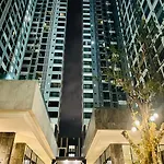Apartment The Base Luxury By Numam *