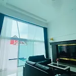 Villa Downtown Pool Pattaya
