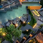 อพาร์ทเม้น Edge - High Floor Sea View With Rooftop Pool Pattaya