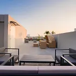 Hiii Aura Pool