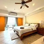 View Talay 6 Close To อพาร์ทเม้น Pattaya