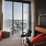 อพาร์ทเม้น Luxury Edge Seaview Pattaya