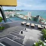Luxury Edge Seaview * Pattaya