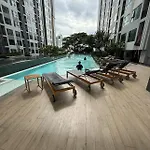 22a芭提雅市中心繁华街道 单卧室 高速网络 网红无边泳池 * Pattaya