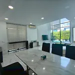 Tyb-05 芭提雅北歐風格五臥室別墅