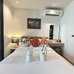 芭提雅 市中心 Edge公寓预定 高层海景房 紧邻海滩步行街 28F