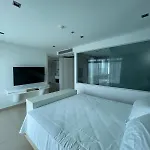 Sands Luxury One Bedroom 53m2 Apartment Pattaya
