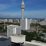 Aparthotel Dacha Beach Pattaya