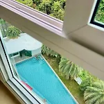 Garden Olympus Balcony อพาร์ทเม้น *